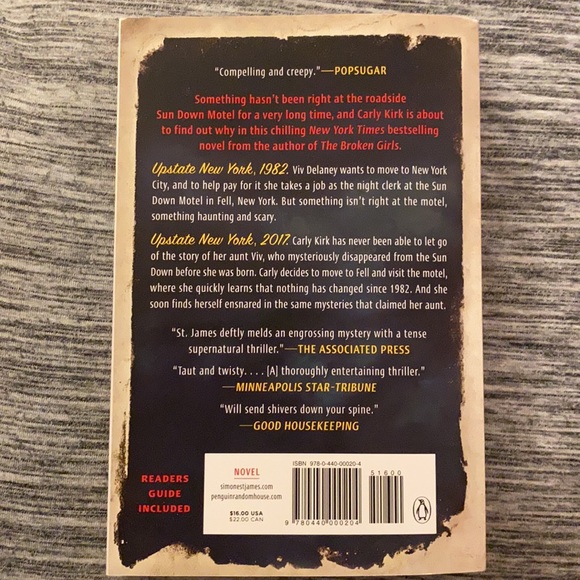 Book 📚 - Picture 2 of 5